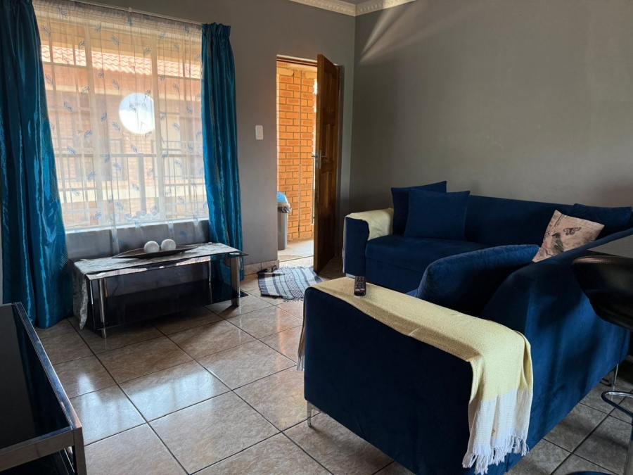 2 Bedroom Property for Sale in Rustenburg Central North West